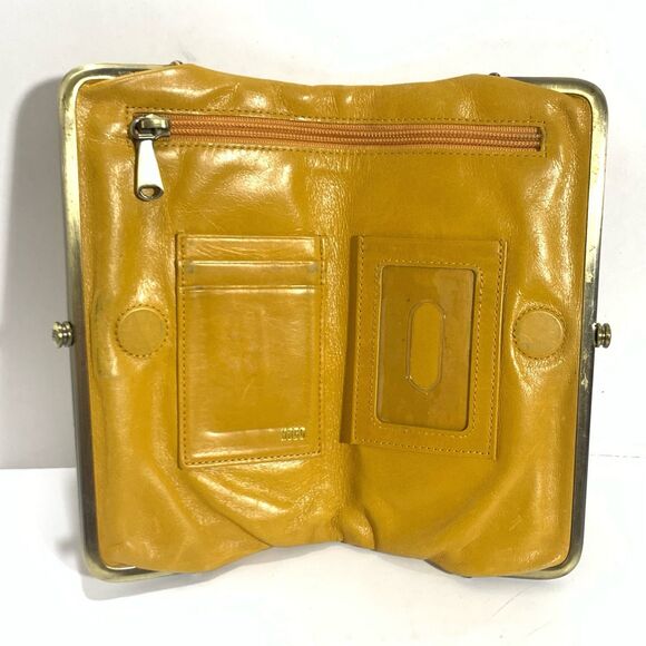 Hobo Tooled Leather Framed Wallet Women’s - Picture 6 of 13